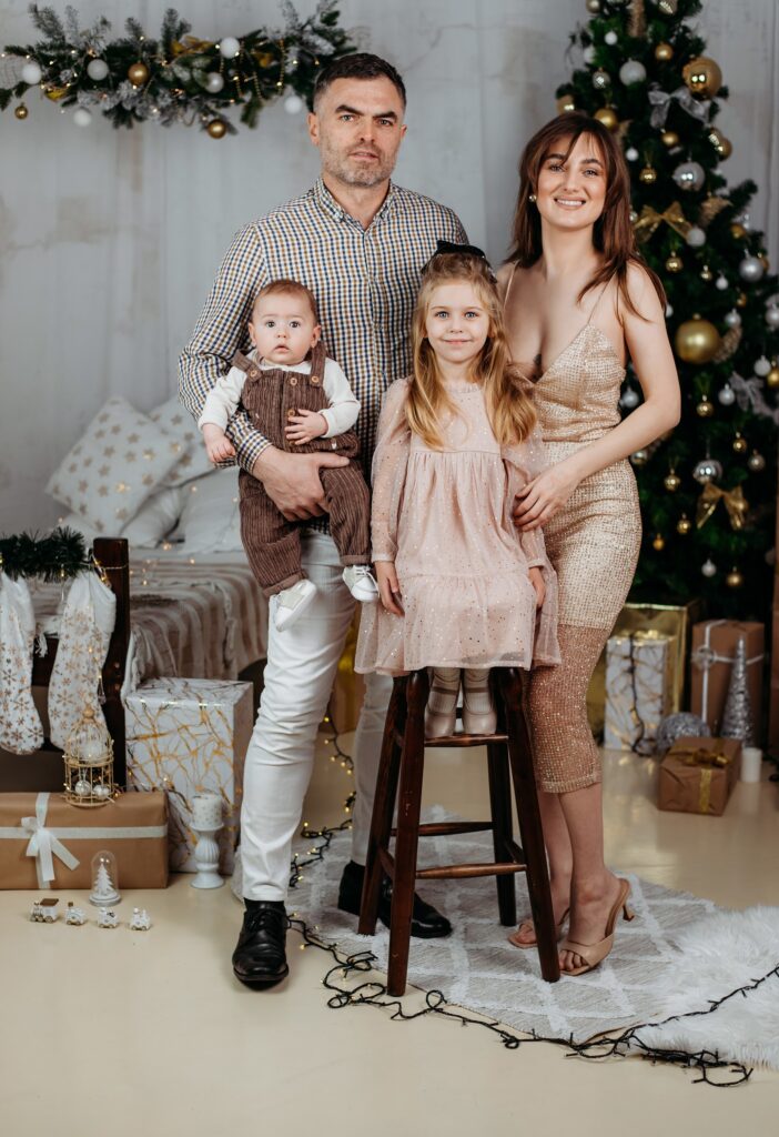 Cвяткова фотосесія / Świąteczna sesja zdjęciowa / Holydays photo session / Festliche Fotosession / profifoto.com.pl