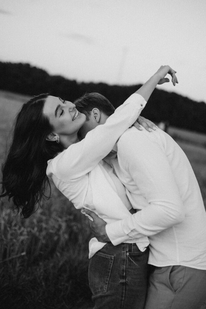 Парна фотосесся / Фотосесія Love Story /Sesja zdjęciowa pary / Sesja zdjęciowa Love Story / Couple photo session / Love Story photo session / Mehr Fotos / Fotos Love Story / profifoto.com.pl